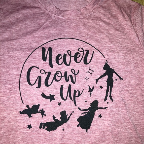 Peter Pan womens shirt size medium never grow up - Picture 2 of 3